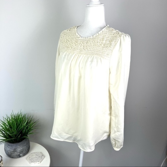Gibson Latimer womens cream ruffle neck shirt size small - Picture 2 of 11